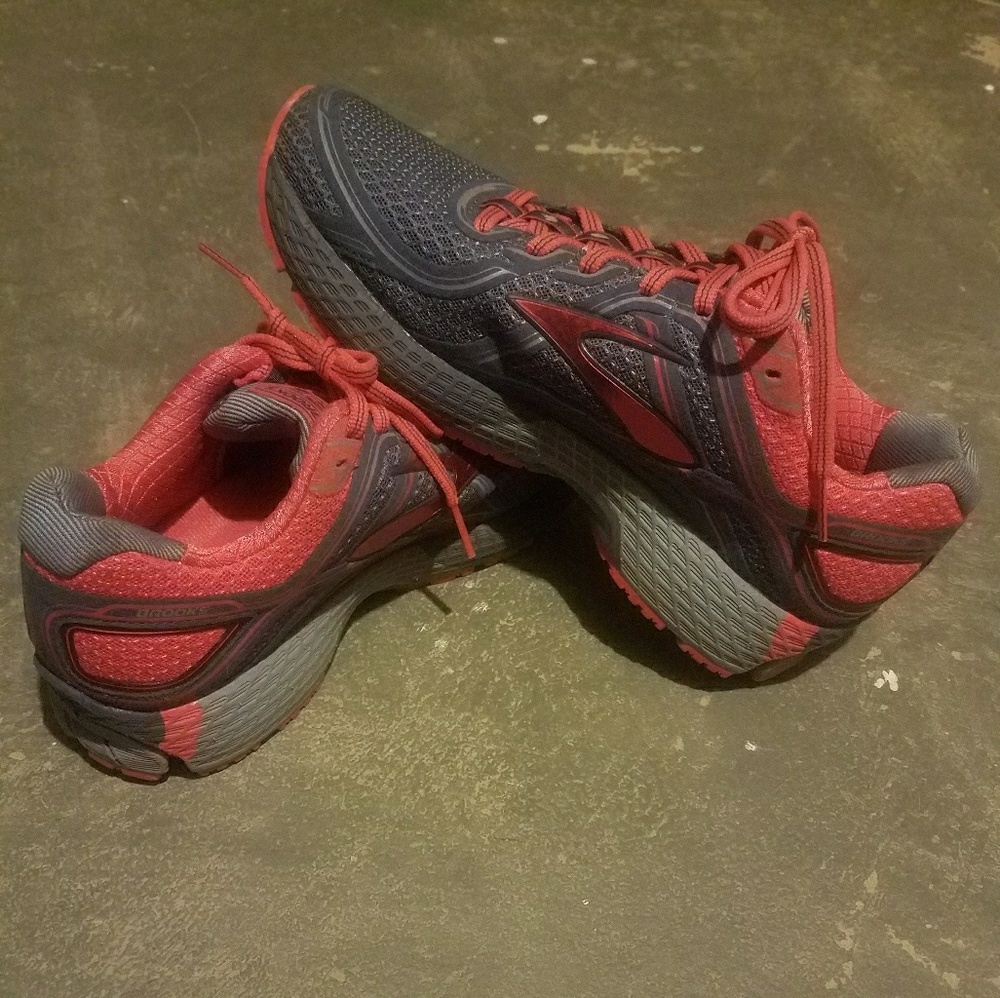 Brooks Adrenaline ASR 13